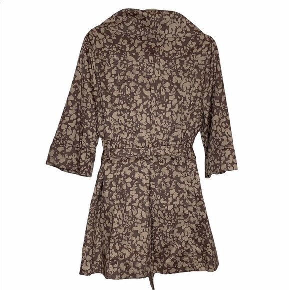 Luii Cropped Sleeve Trenchcoat - Picture 2 of 10